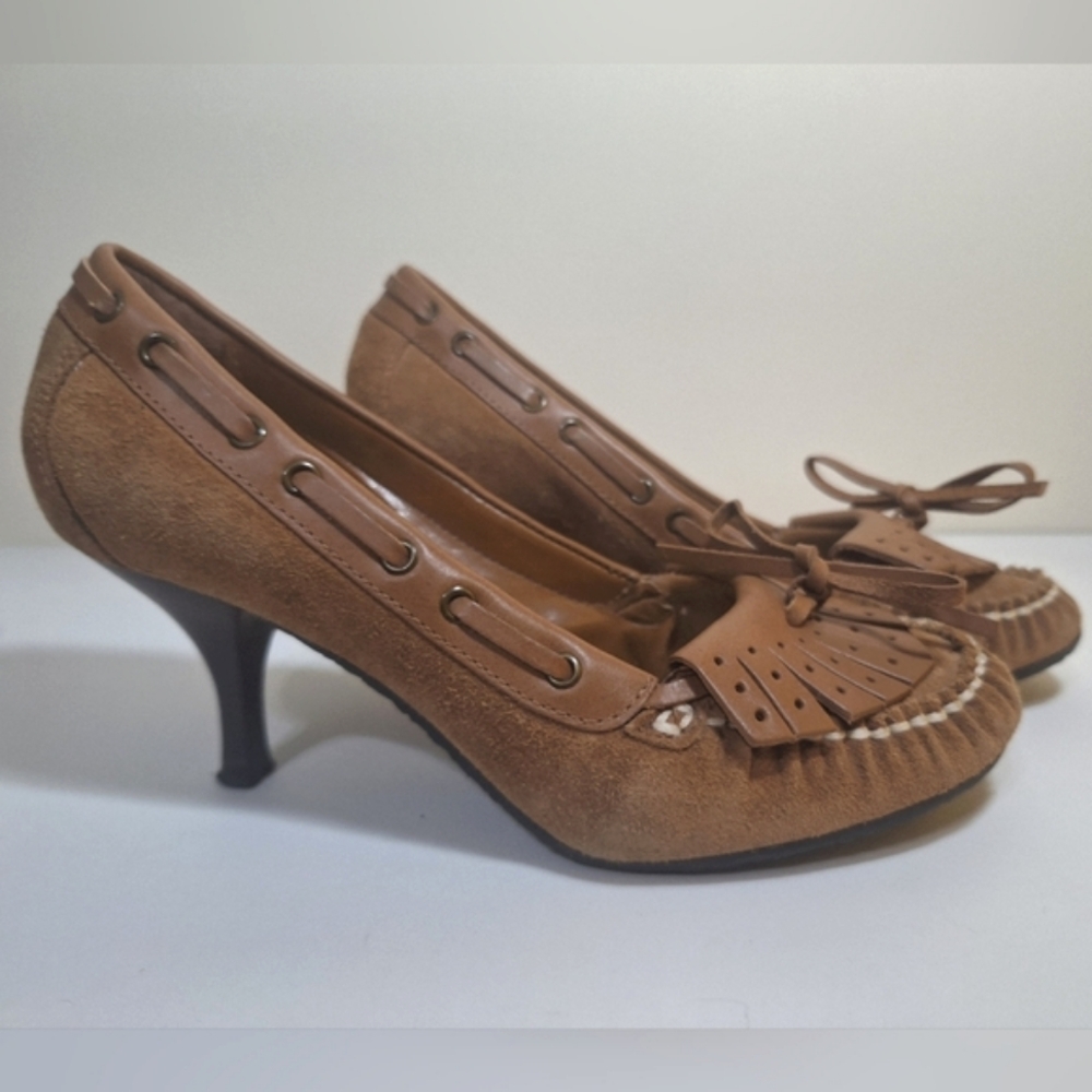 Bata 6 M Tan Suede Leather Moccasin Loafer Pumps